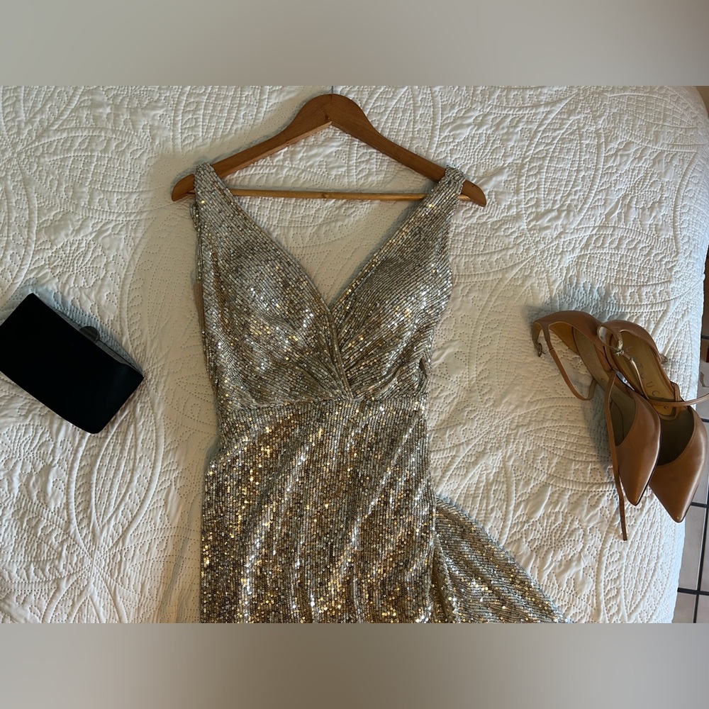 Elegant Silver Sequin Evening Dress